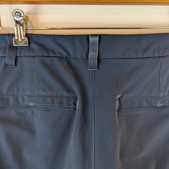 Lululemon Commission Slim-Fit Pant in Navy, Sz 31 - Picture 7 of 10